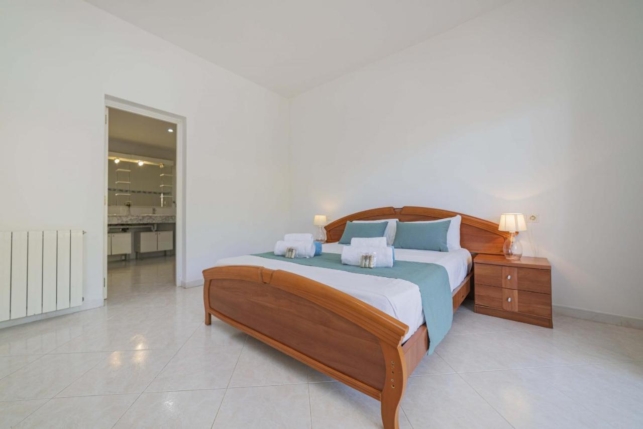 Villa Arata Alcanada Bagian luar foto
